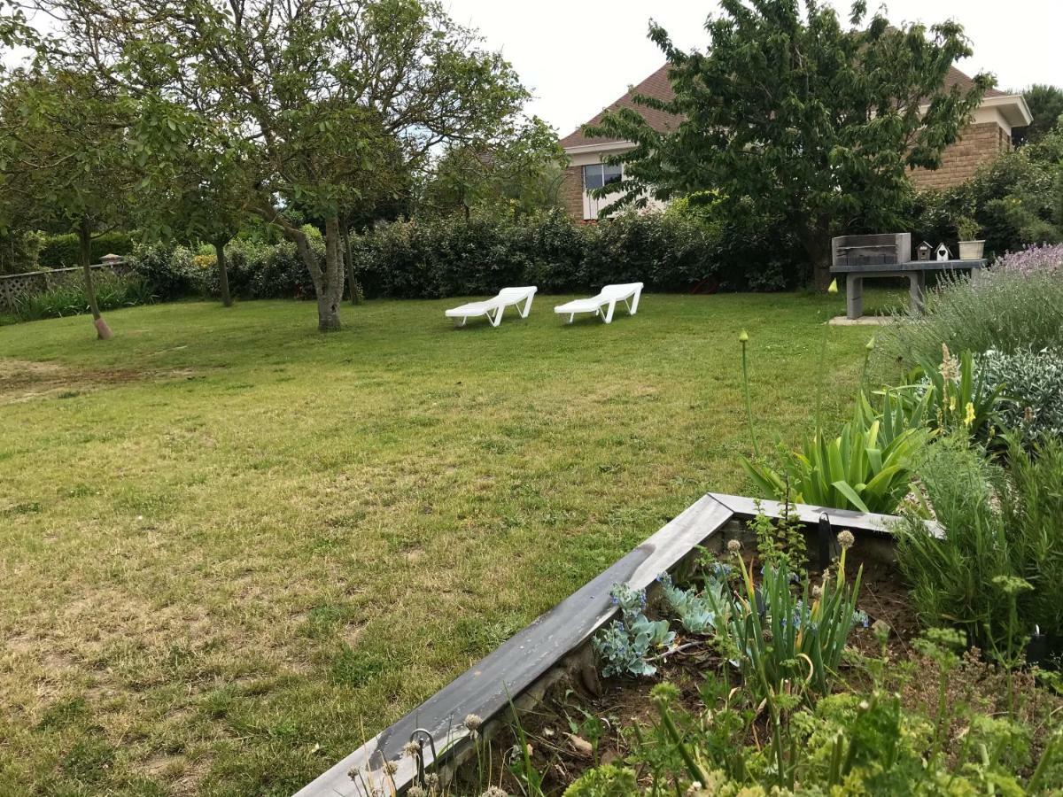Gite Des Falaises De Champeaux Exteriér fotografie